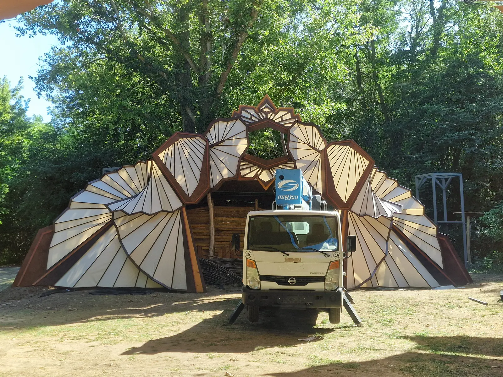 Micro Oasis fesztiváldíszlet – 5. kép
