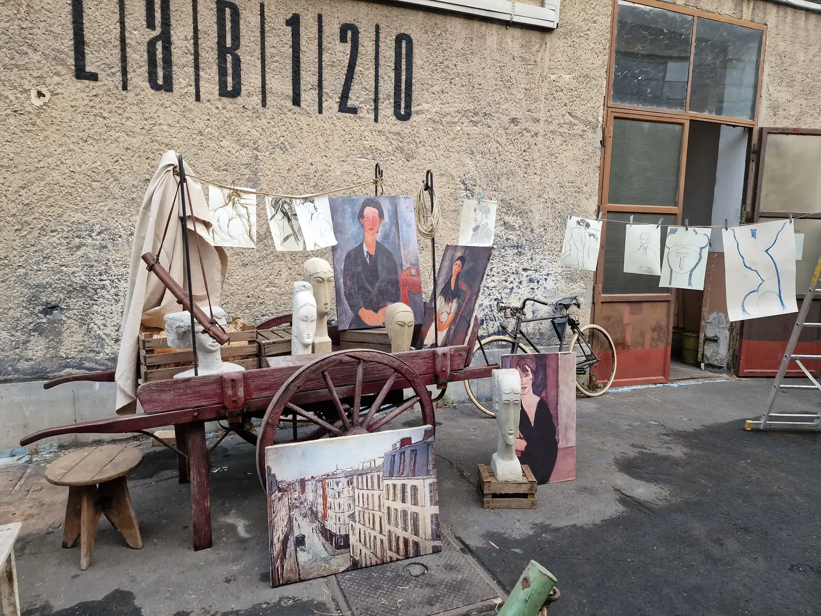 Modigliani produkció díszlete – 7. kép